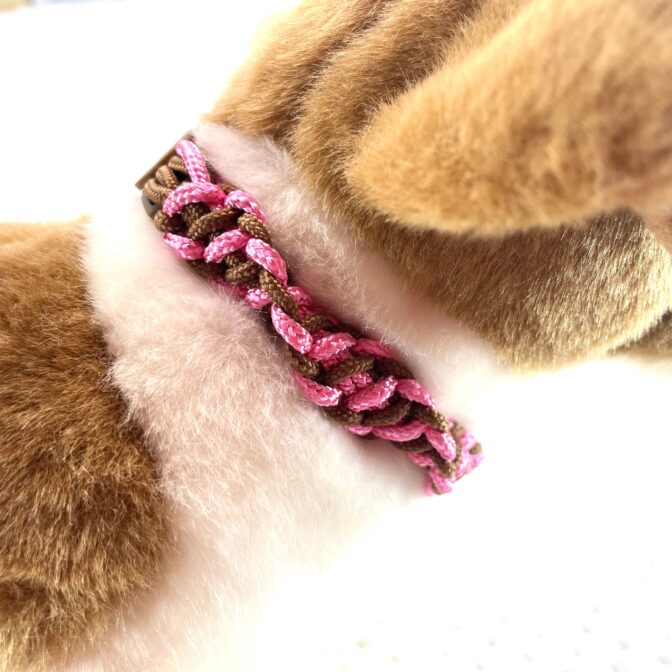 パラコード犬猫首輪横からアップ