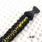 パラコード犬首輪広げたん裏側