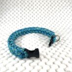 [公式]#278パラコード編み犬首輪プリュシェヴィク編み 小型犬首輪口を開いた状態