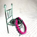 [公式]#283 パラコード編み犬首輪 猫用首輪両片結び椅子に立てかけた状態