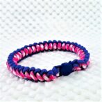 [公式] ＃46パラコード編み首輪まだらピンクと紫の猫首輪寝かせた状態