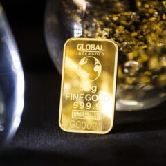 [金買い取り価格]プラチナとパラジューム値下がり凄い！