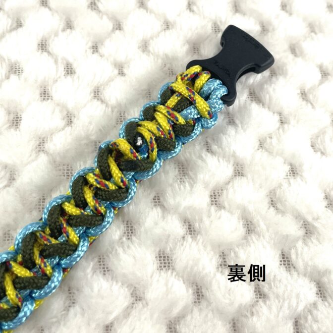 [公式]#259パラコード編み犬首輪平結びアレンジ編み　小型犬用首輪留め具パーツ裏側