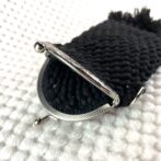 マクラメ編みがま口金具ポシェット開けた状態