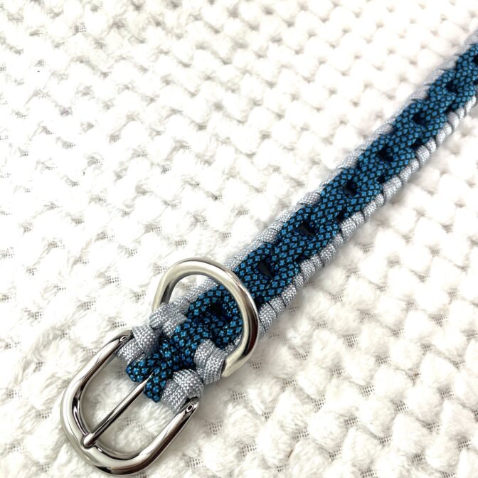 [公式]#262パラコード編み犬首輪 広げた金具部分画像