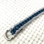 [公式]#262パラコード編み犬首輪 広げた金具裏側