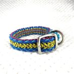 [公式]#302パラコード編み犬首輪　名称ハッピーバレンタイン寝かせた画像