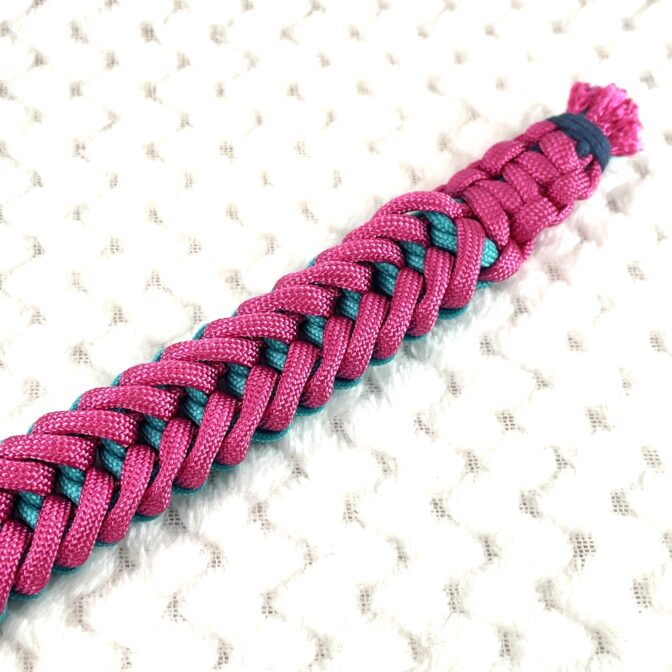 [公式]#304 パラコード編み首輪小型・中型犬向き犬首輪裏側先端