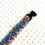 [公式]#306パラコード編み犬首輪 小型犬・中型犬用3色使いの首輪広げたパーツ先端部分