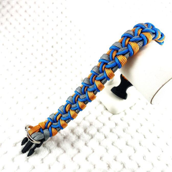 [公式]#306パラコード編み犬首輪 小型犬・中型犬用3色使いの首輪広げた全体画像