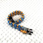 [公式]#306パラコード編み犬首輪 小型犬・中型犬用3色使いの首輪寝かせた全体画像