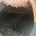 [マクラメ編み]No.22リング編みバッグ２色カラー内側の底の画像