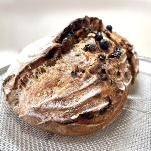 レーズンクルミ入りカンパーニュ